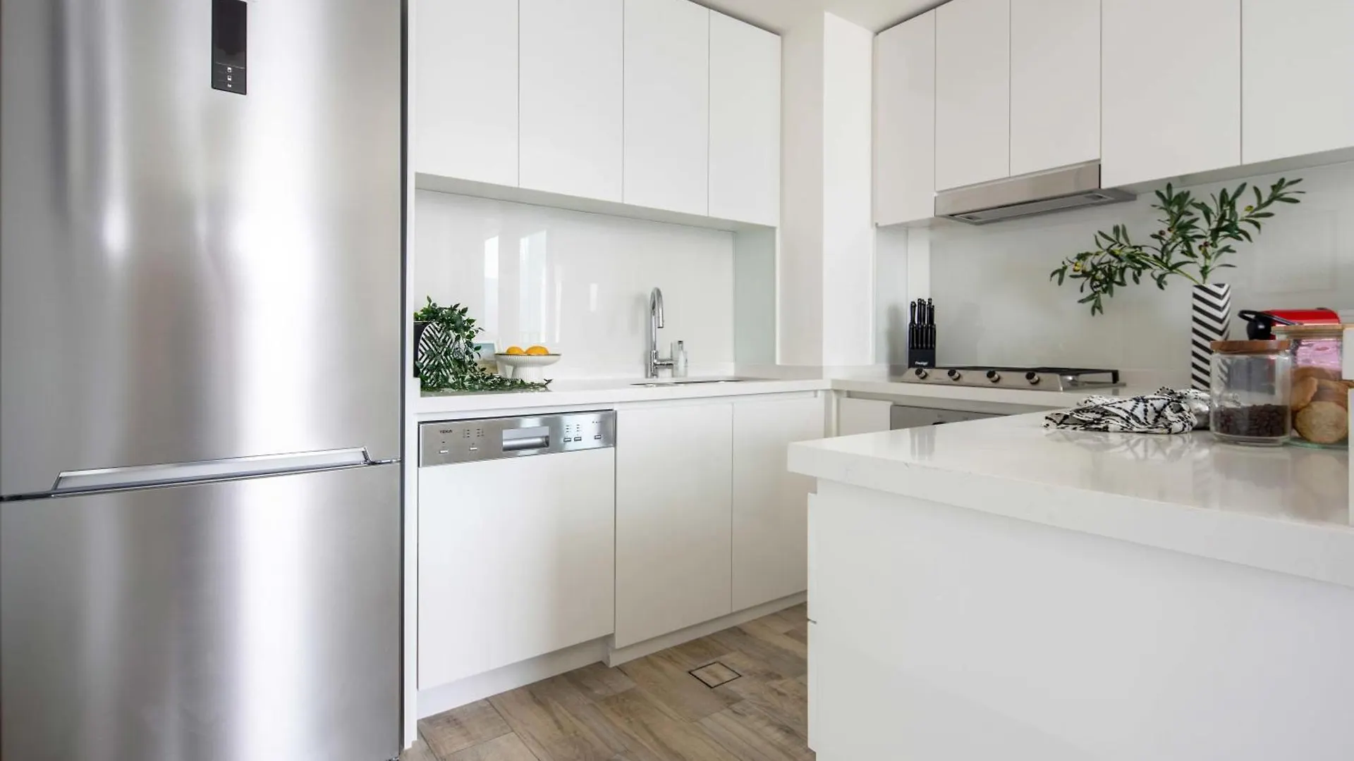 Apartment Frank Porter - Ahad Residences Dubai